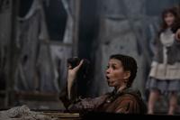 Кадр из фильма Театр в кино: Принц и нищий