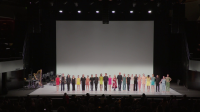 Кадр из фильма TheatreHD: Саша Вальц. In C