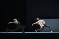 Кадр из фильма TheatreHD: Ноймайер. Призрачный свет