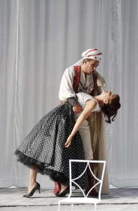 Кадр из фильма TheatreHD: Оперный фестиваль Россини. Турок в Италии
