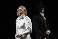 Кадр из фильма TheatreHD: Евгений Онегин