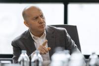 Кадр из фильма Комментируй это