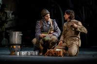 Кадр из фильма TheatreHD: Сирано де Бержерак