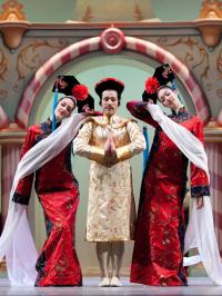 Кадр из фильма TheatreHD: Дрезден. Щелкунчик