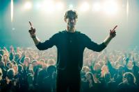 Кадр из фильма Гуру