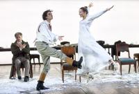 Кадр из фильма TheatreHD: Евгений Онегин