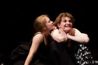 Кадр из фильма TheatreHD: Ромео и Джульетта во мгле