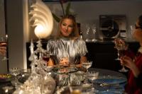 Кадр из фильма Оболочка