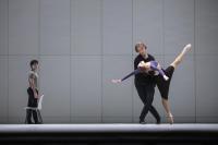 Кадр из фильма TheatreHD: Ноймайер. Призрачный свет