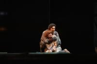 Кадр из фильма Театр в кино: Принц и нищий