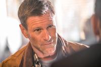 Кадр из фильма Каменщик