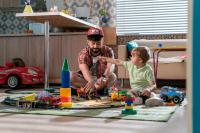 Кадр из фильма Уволить Жору