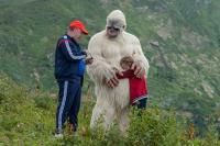 Кадр из фильма сНежный человек